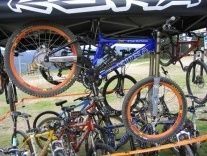 Stand kona aux gets